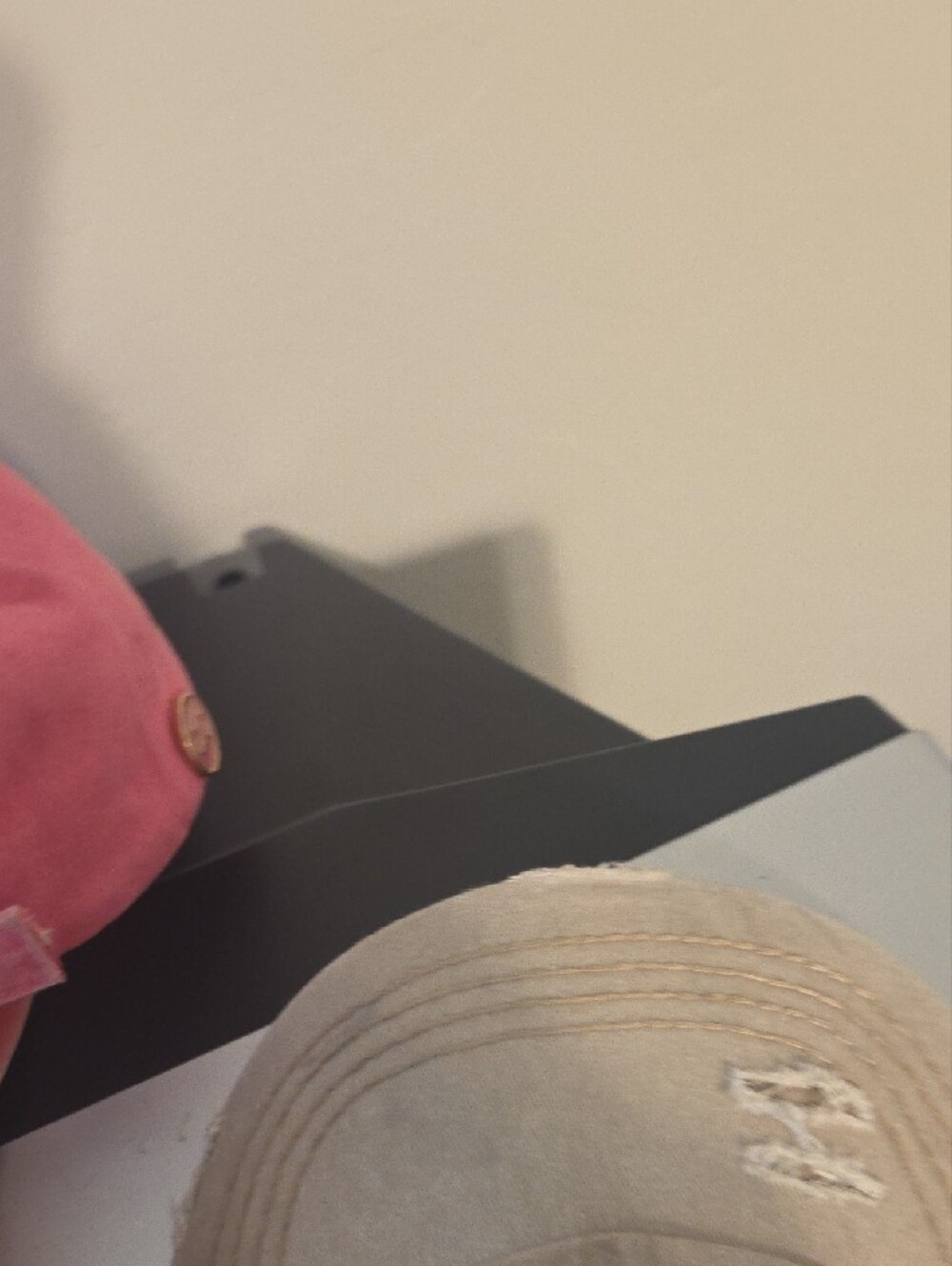 Distressed Baseball Cap - C.C. - Picture 4 of 5